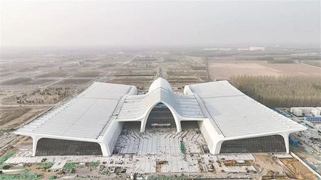 廊坊临空国际会展中心项目室内工程完工