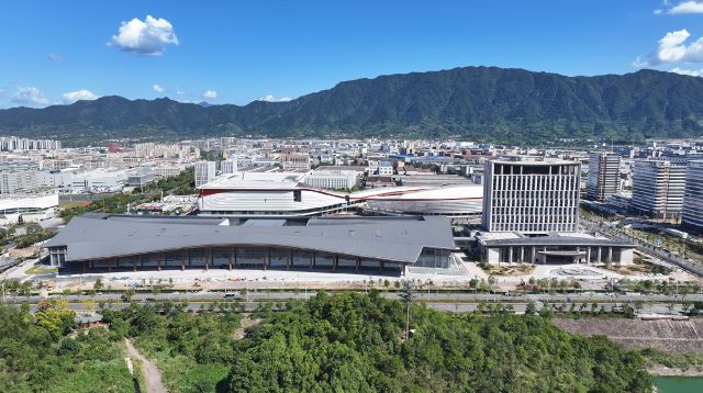 丽水经济技术开发区关于促进会展业发展的实施意见（试行）